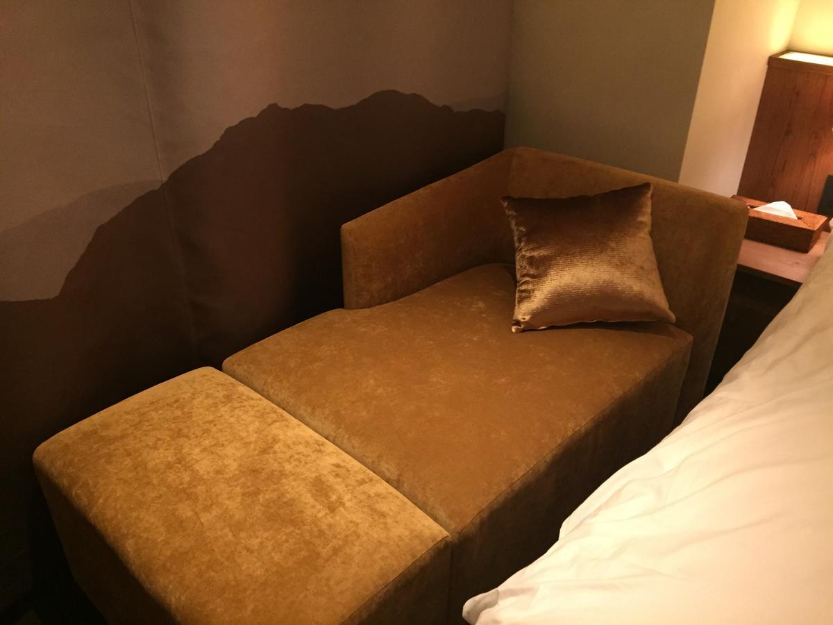 The Wall Hotel Osaka Esterno foto