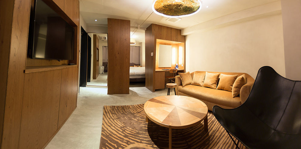 The Wall Hotel Osaka Esterno foto