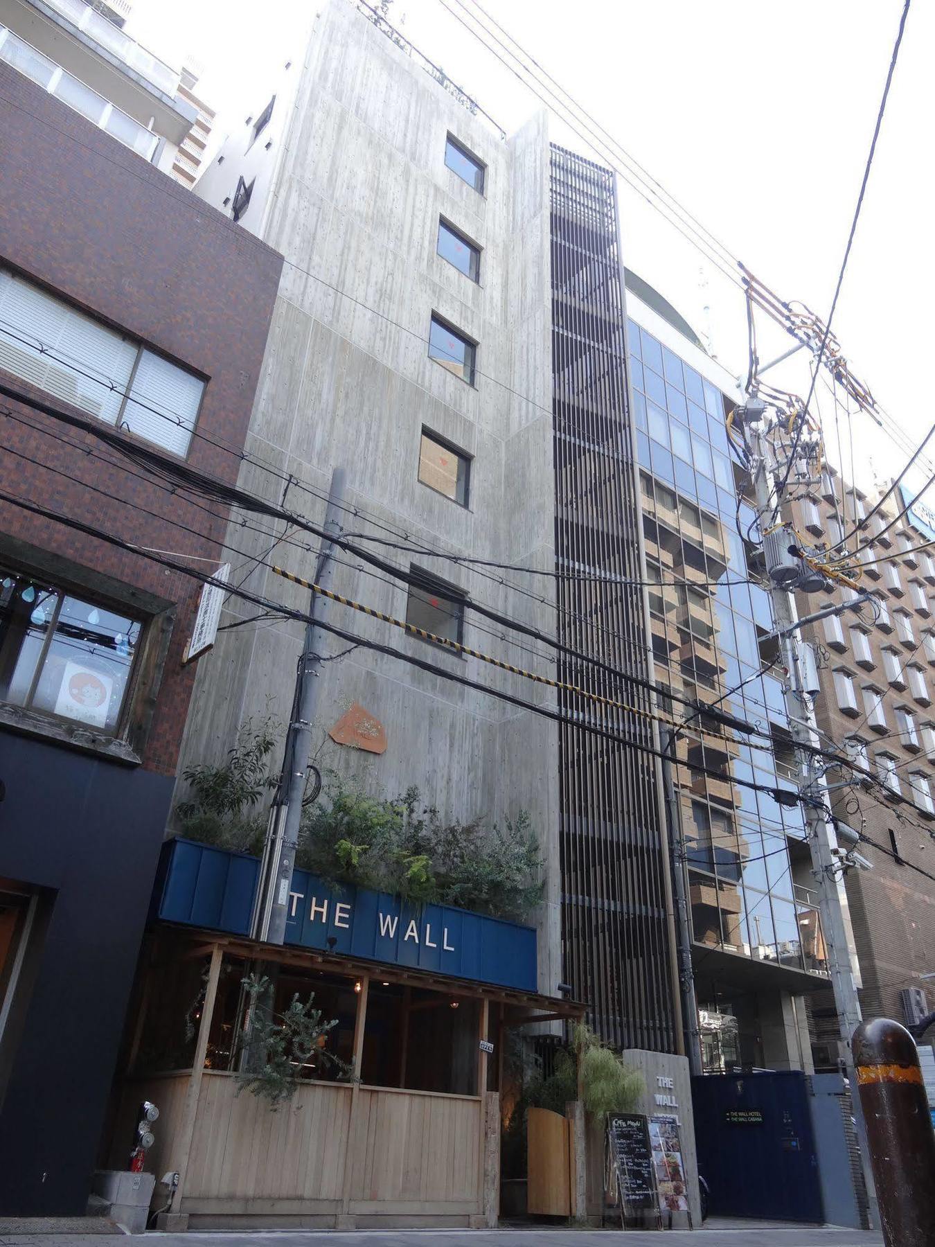 The Wall Hotel Osaka Esterno foto